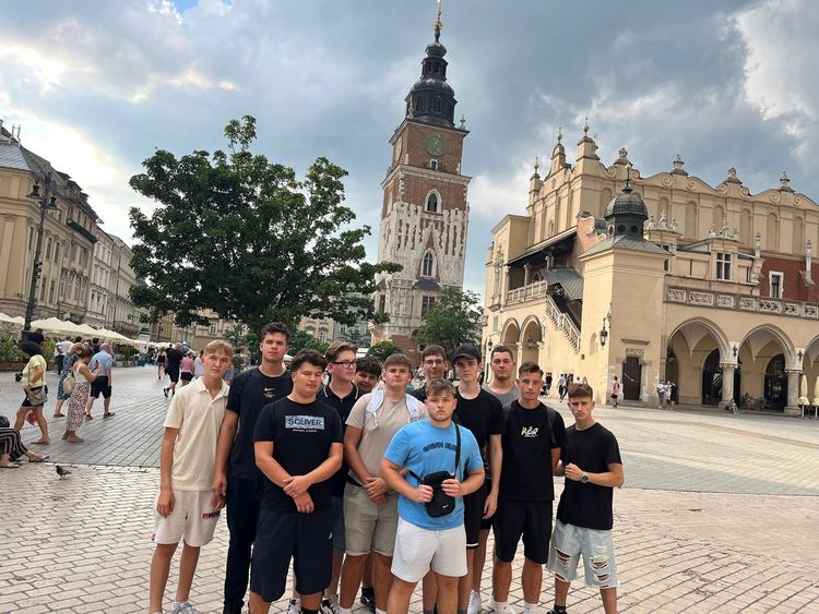 Rövid 2 napos kiránduláson vettek részt a Gépipari 11.A osztályos diákjai Lengyelországban. 