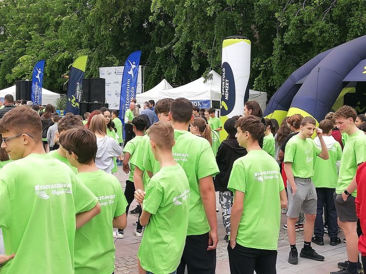 Szevasz Tavasz! 